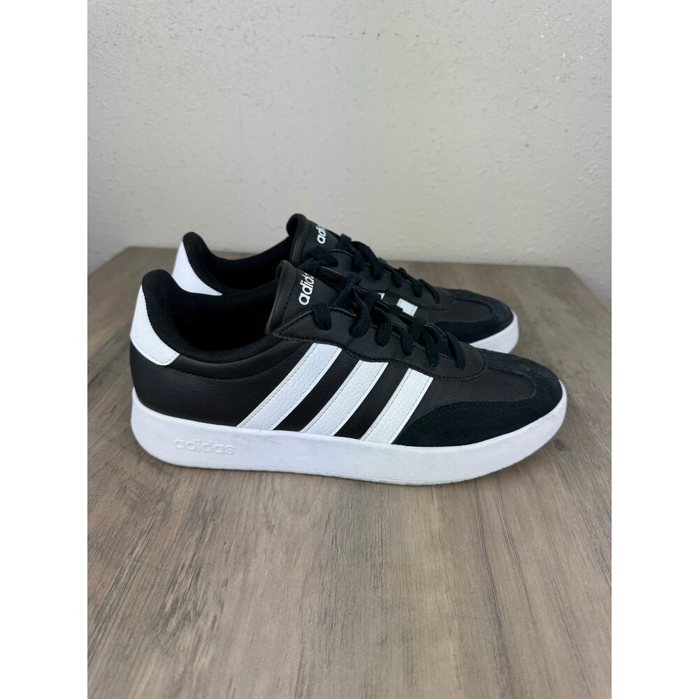 adidas Barreda sneakers Men's size 9 1/2